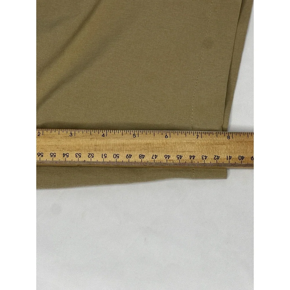 All In Motion Mens 38 Khaki Stretch Performance Shorts Lightweight Active